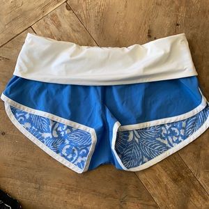 Lululemon flipout board reversible short size 6